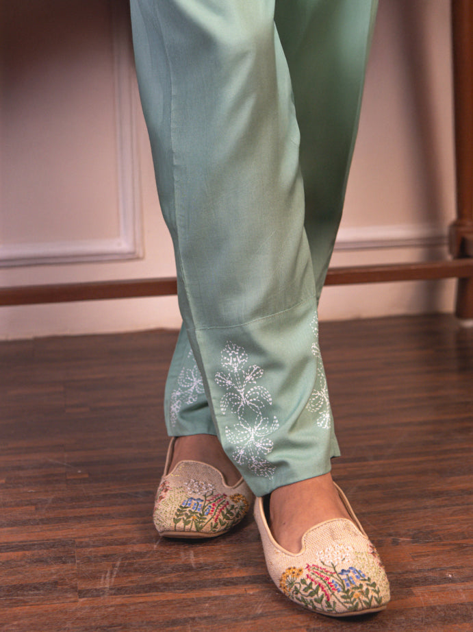 Narrow Pants