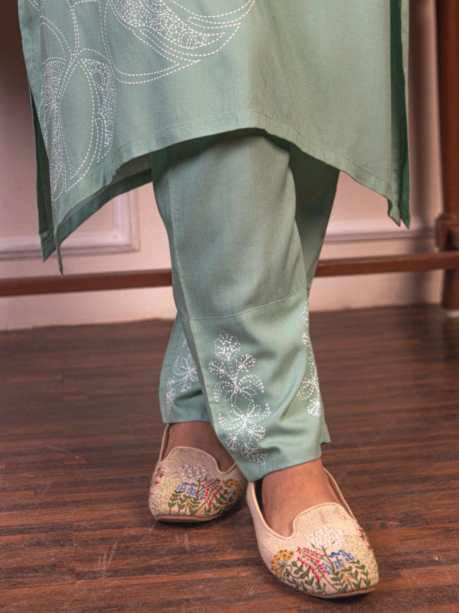 Narrow Pants