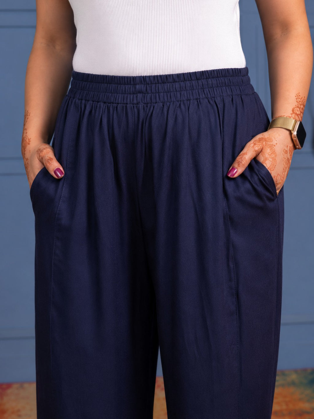 Straight pants